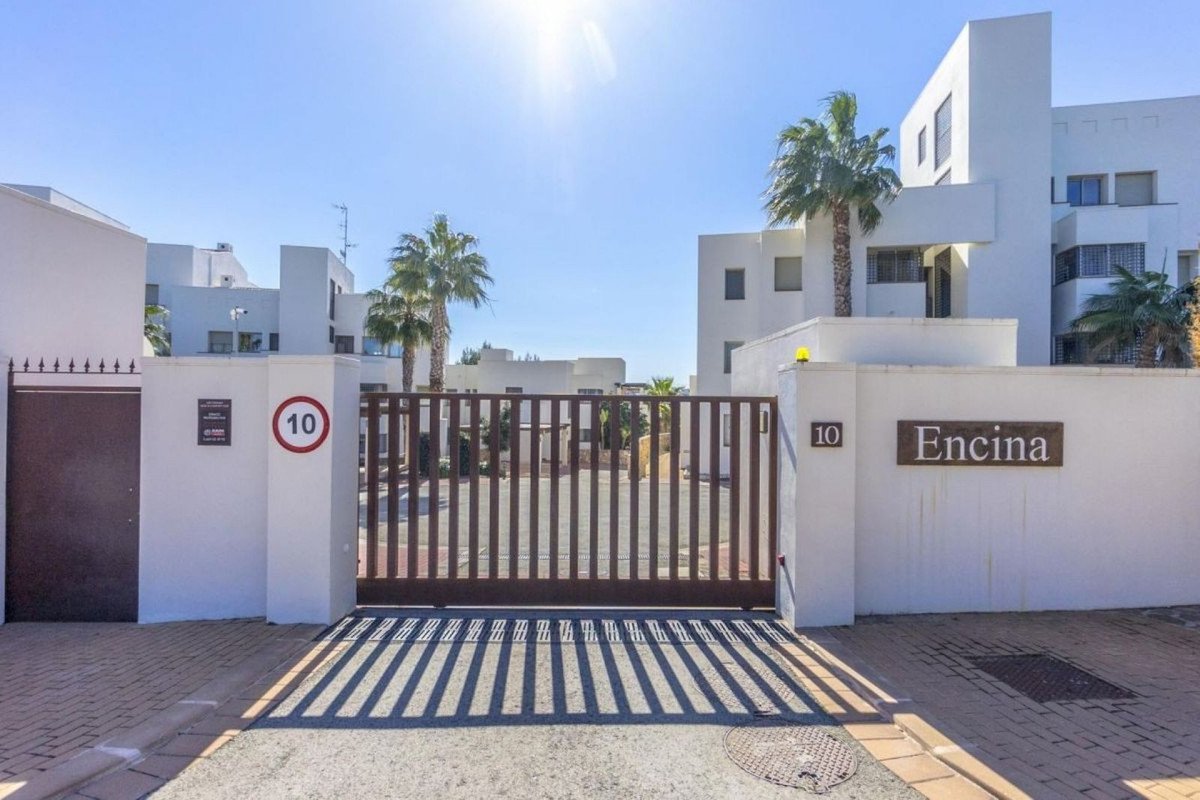 2 Bed Penthouse in Las Colinas Golf