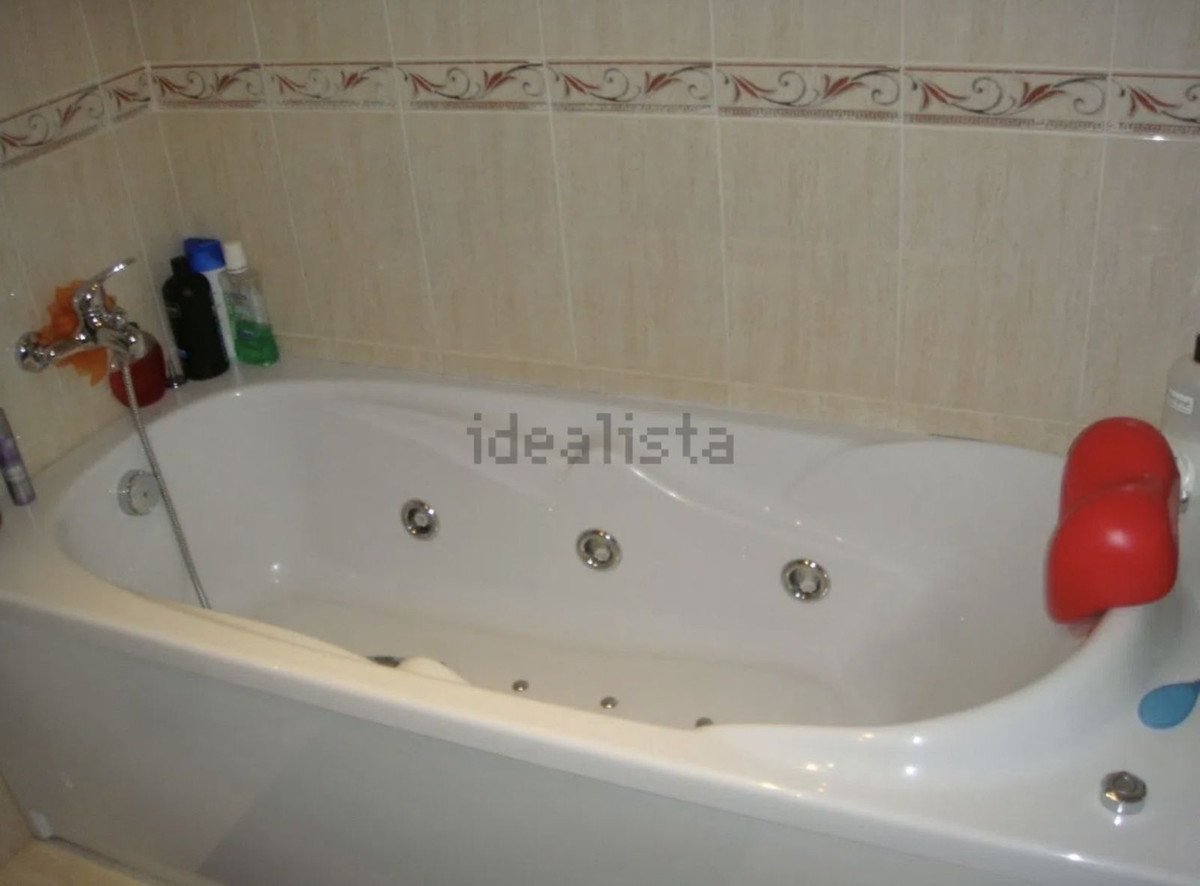 3 Bed Middle Floor Apartment in Chilches