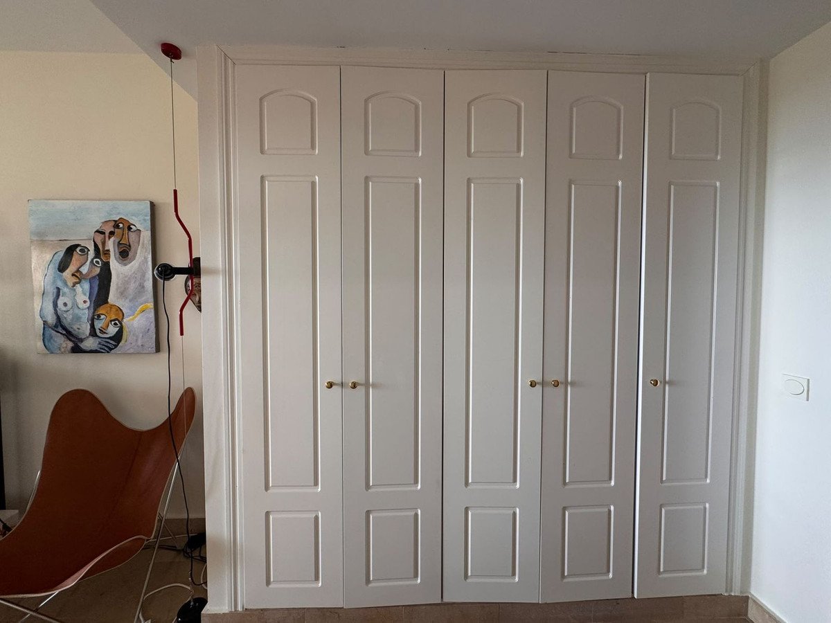 2 Bed Middle Floor Apartment in Manilva