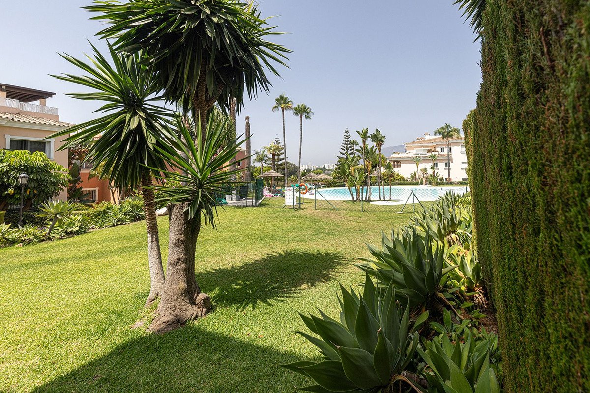 2 Bed Ground Floor Apartment in Cancelada
