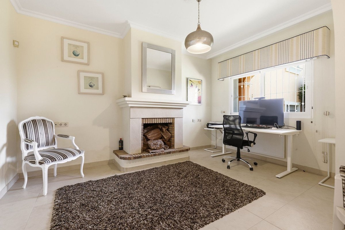 2 Bed Ground Floor Apartment in Cancelada