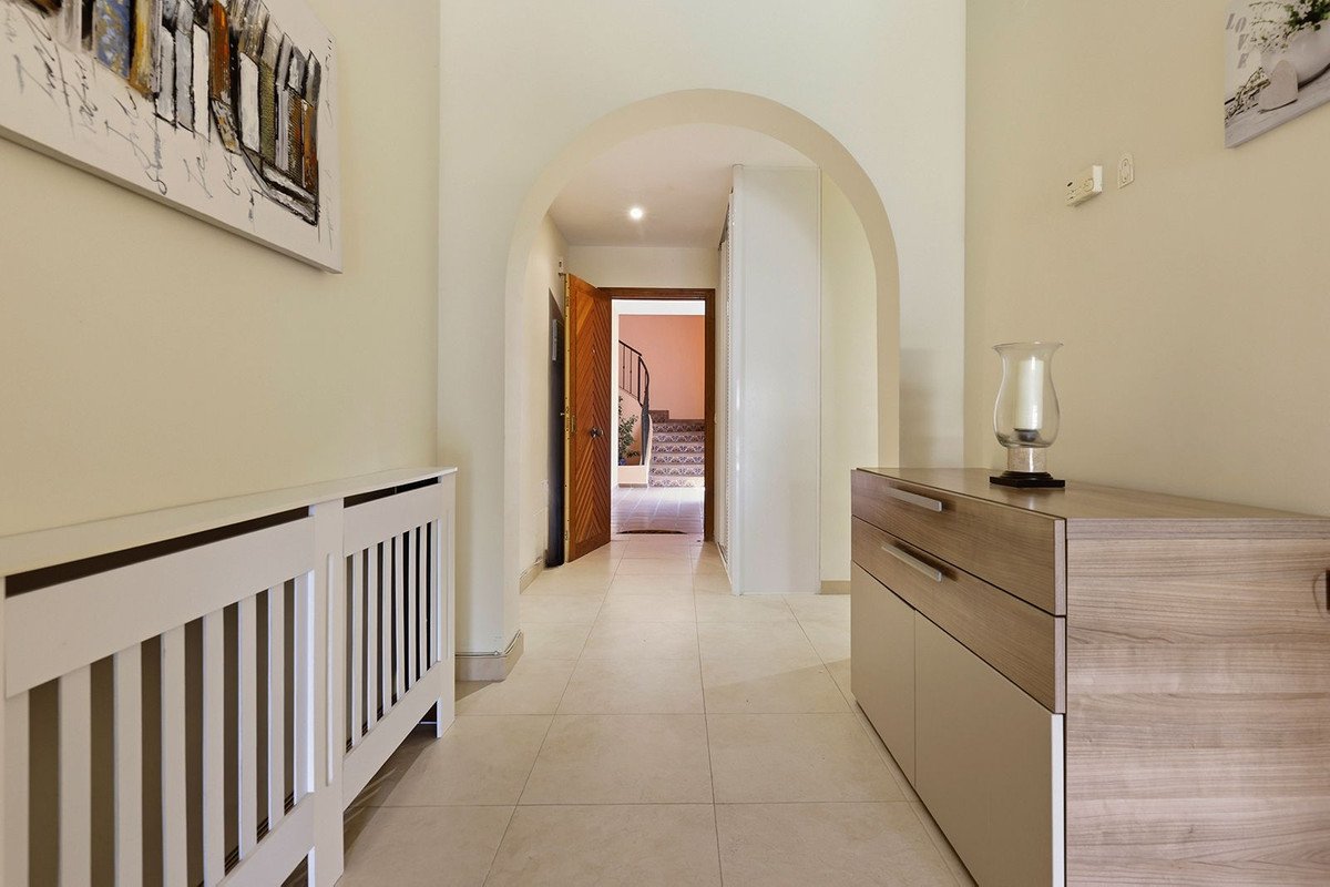 2 Bed Ground Floor Apartment in Cancelada