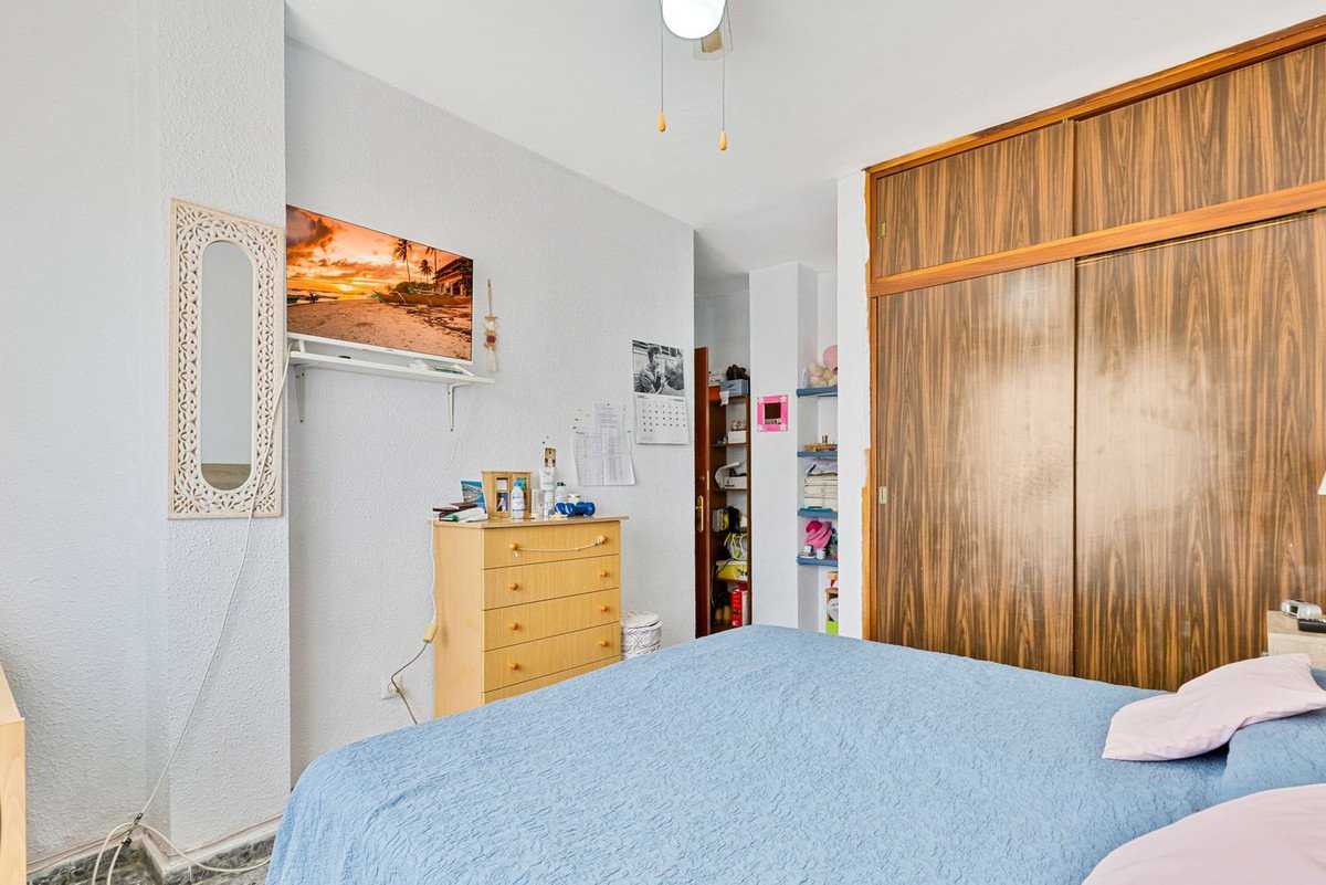 4 Bed Top Floor Apartment in Málaga Centro