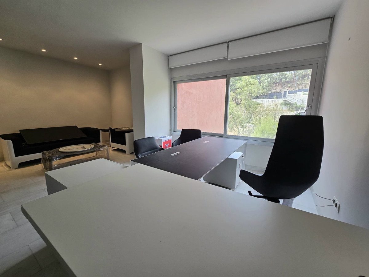 6 Bed Detached Villa in Málaga