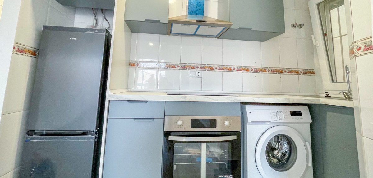 2 Bed Ground Floor Apartment in Torrevieja