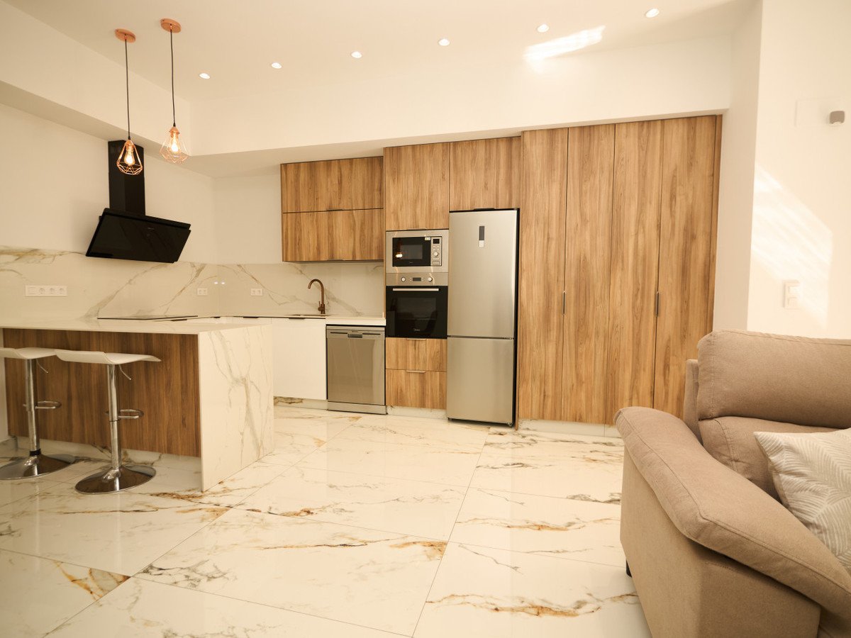 2 Bed Ground Floor Apartment in Torrevieja
