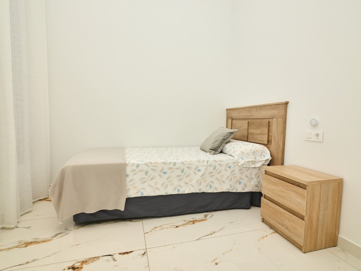 2 Bed Ground Floor Apartment in Torrevieja