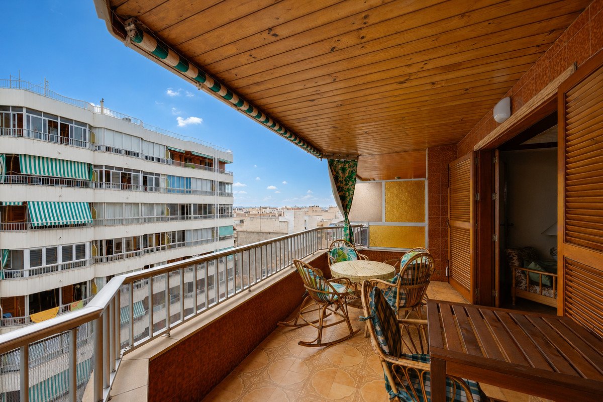 3 Bed Ground Floor Apartment in Torrevieja