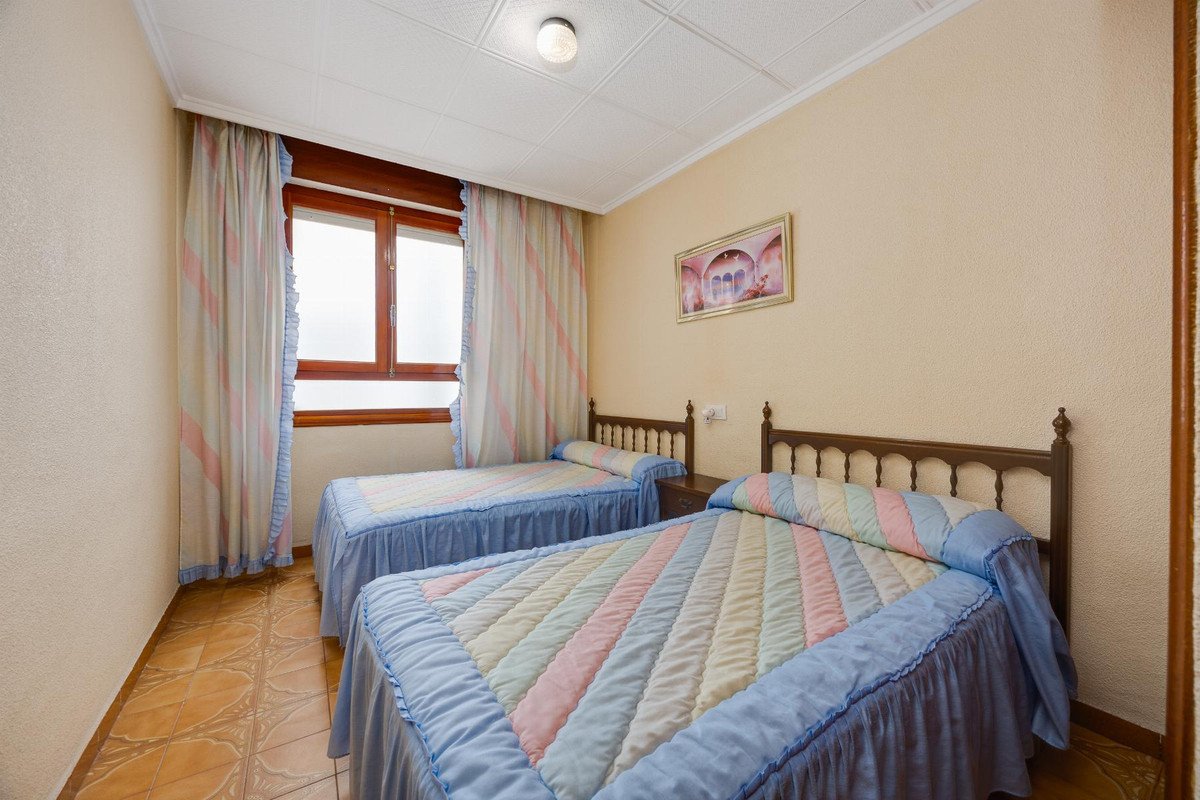 3 Bed Ground Floor Apartment in Torrevieja