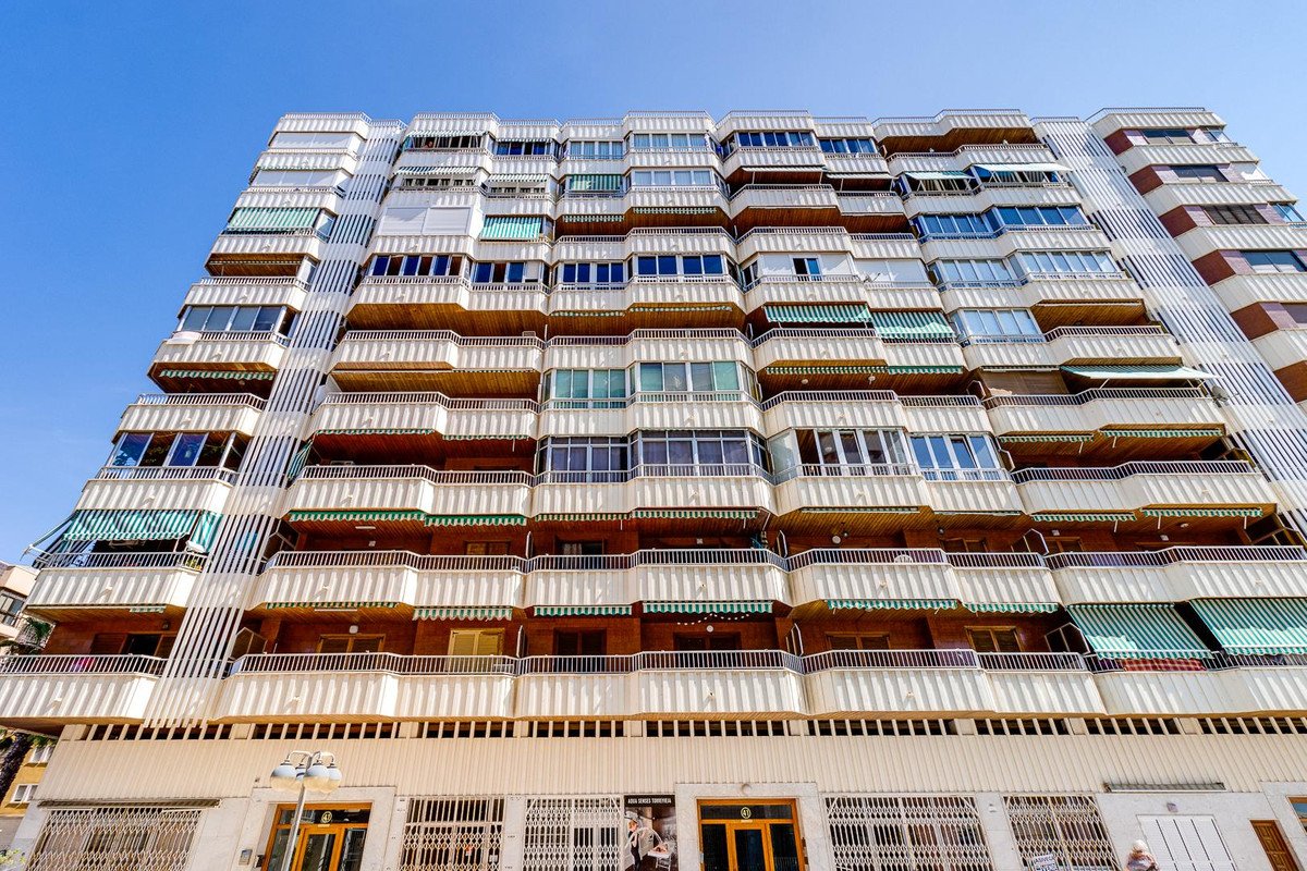3 Bed Ground Floor Apartment in Torrevieja