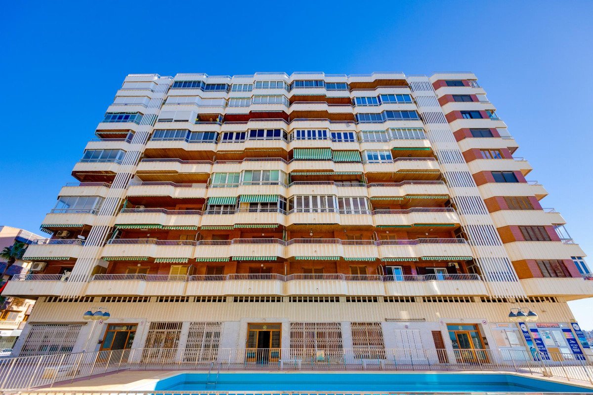 3 Bed Ground Floor Apartment in Torrevieja