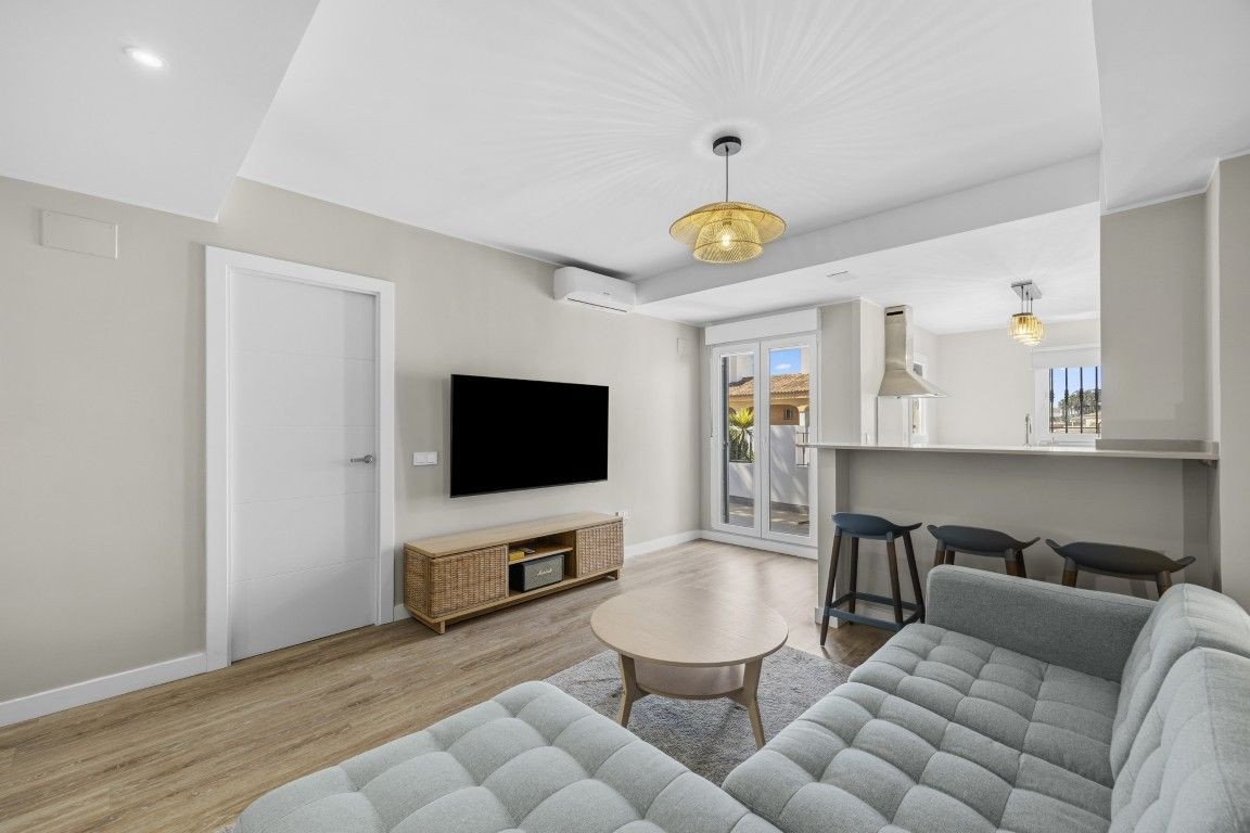 3 Bed Middle Floor Apartment in Benalmadena