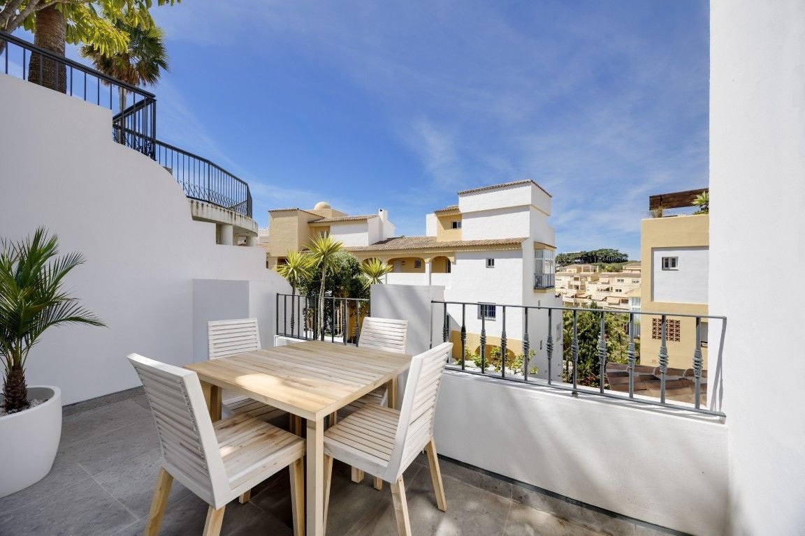 3 Bed Middle Floor Apartment in Benalmadena