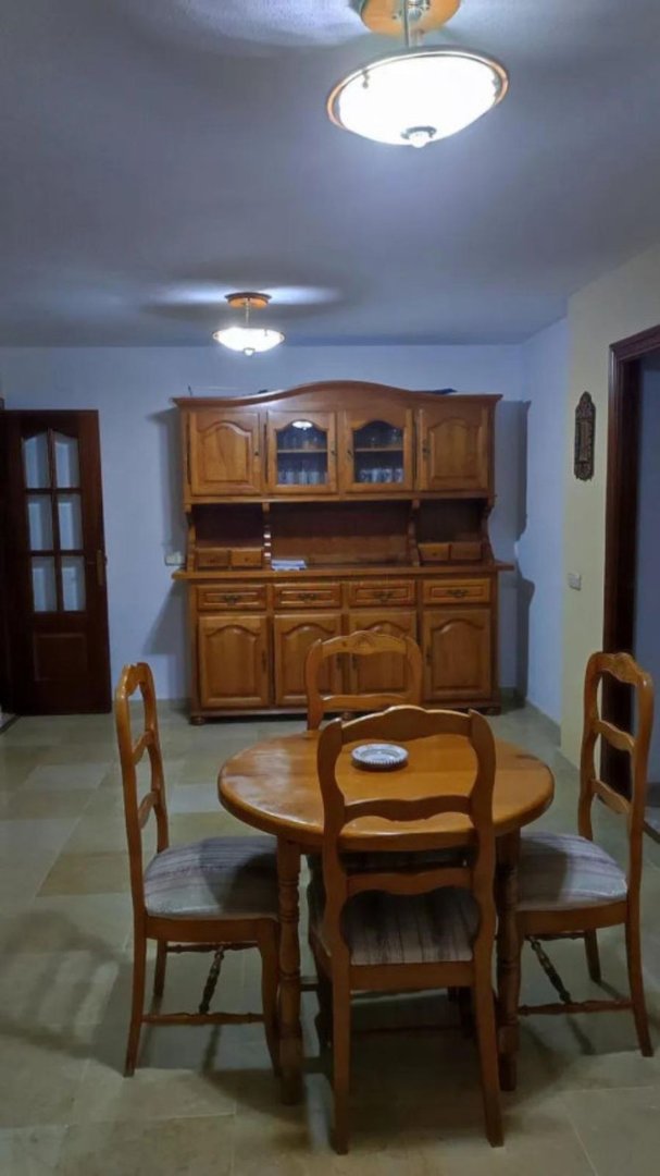 3 Bed Middle Floor Apartment in Elviria
