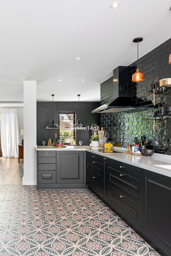 3 Bed Detached Villa in Estepona