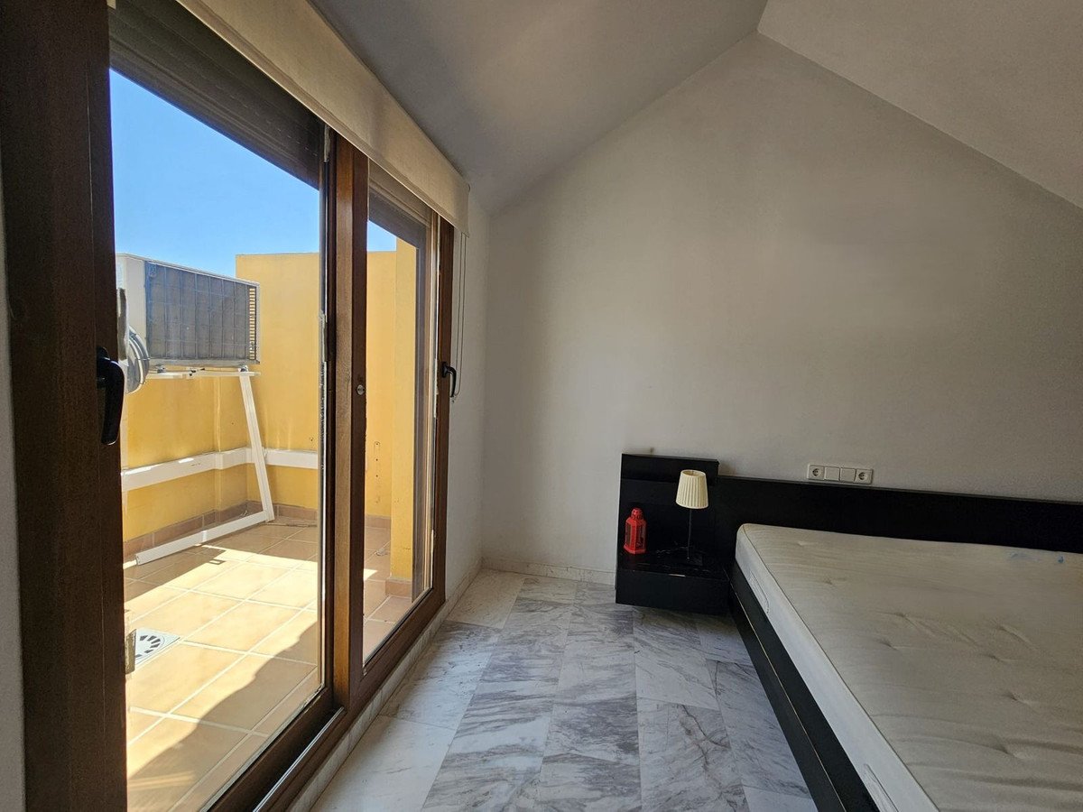5 Bed Detached Villa in Los Pacos