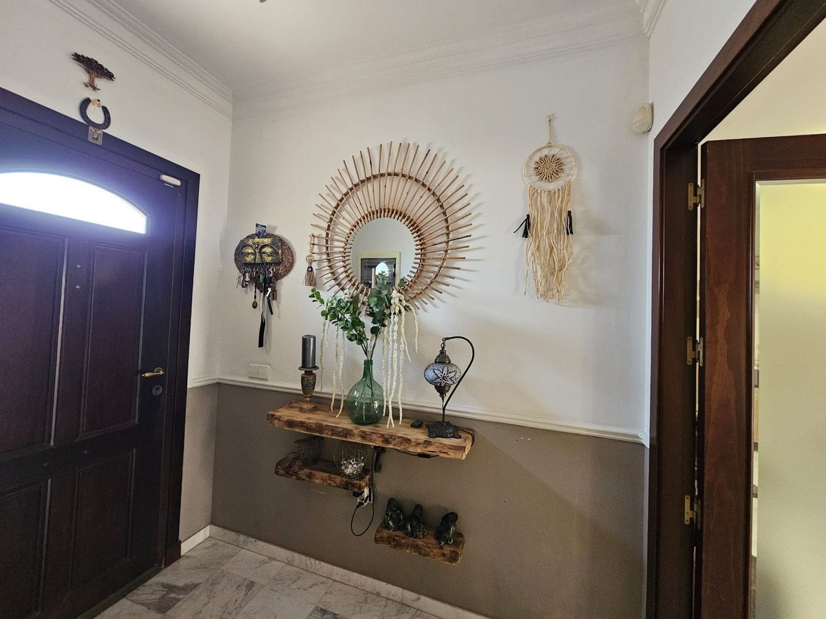 5 Bed Detached Villa in Los Pacos
