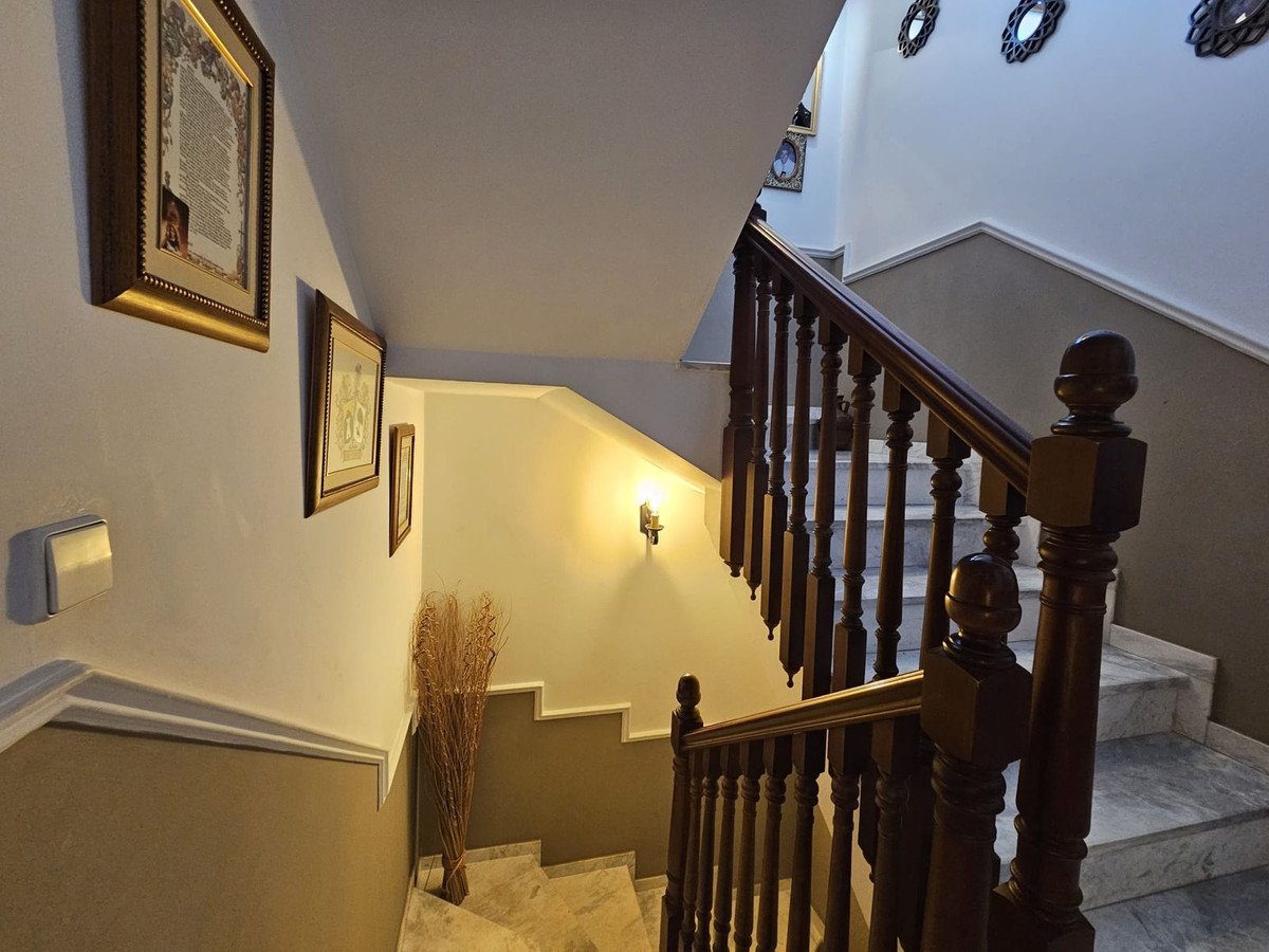 5 Bed Detached Villa in Los Pacos