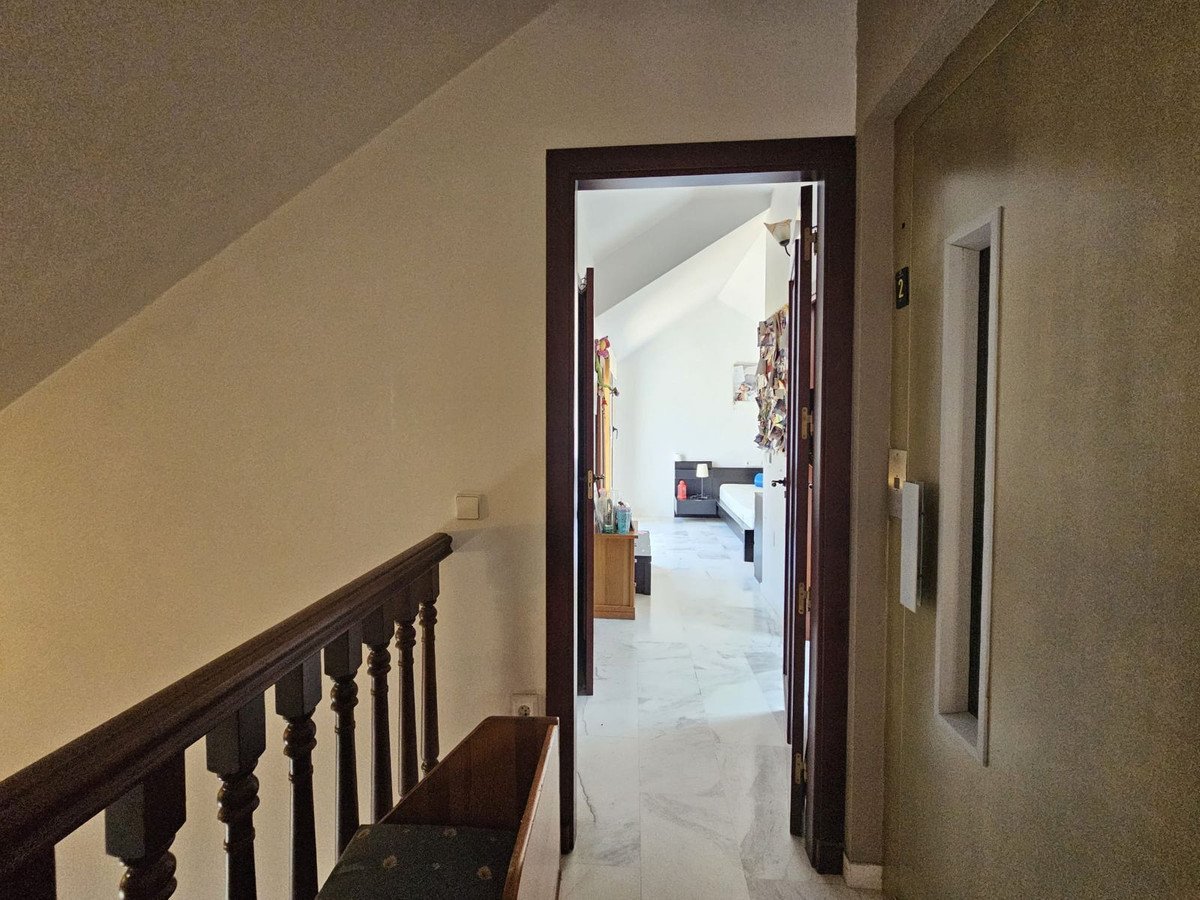 5 Bed Detached Villa in Los Pacos