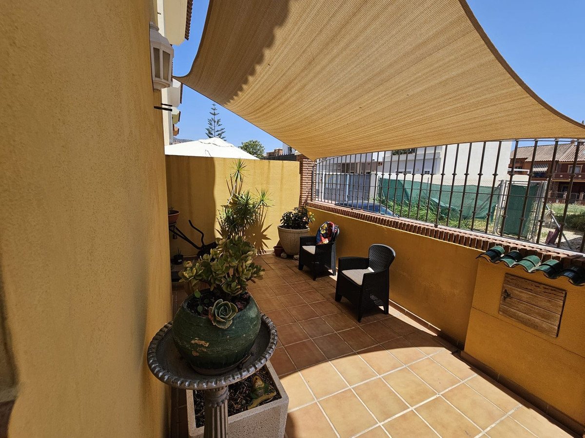 5 Bed Detached Villa in Los Pacos