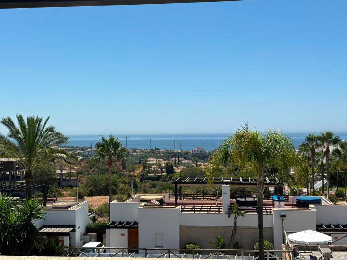 4 Bed Townhouse in Santa Clara
