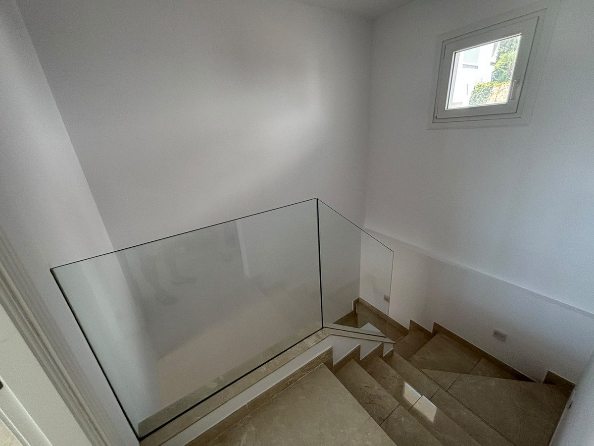 4 Bed Townhouse in Santa Clara