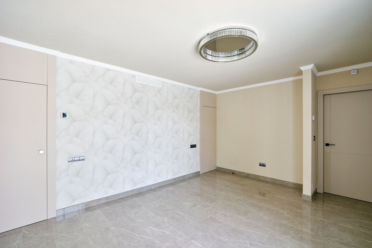 5 Bed Detached Villa in Sierra Blanca