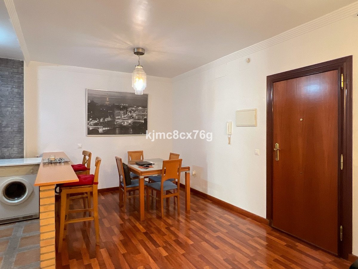 1 Bed Middle Floor Apartment in Málaga