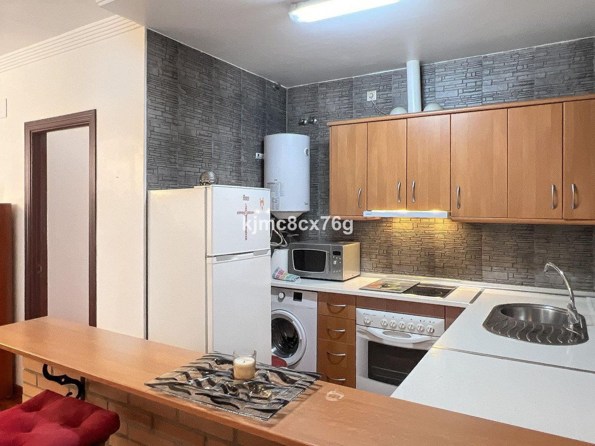 1 Bed Middle Floor Apartment in Málaga