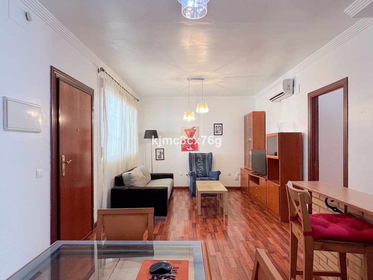 1 Bed Middle Floor Apartment in Málaga