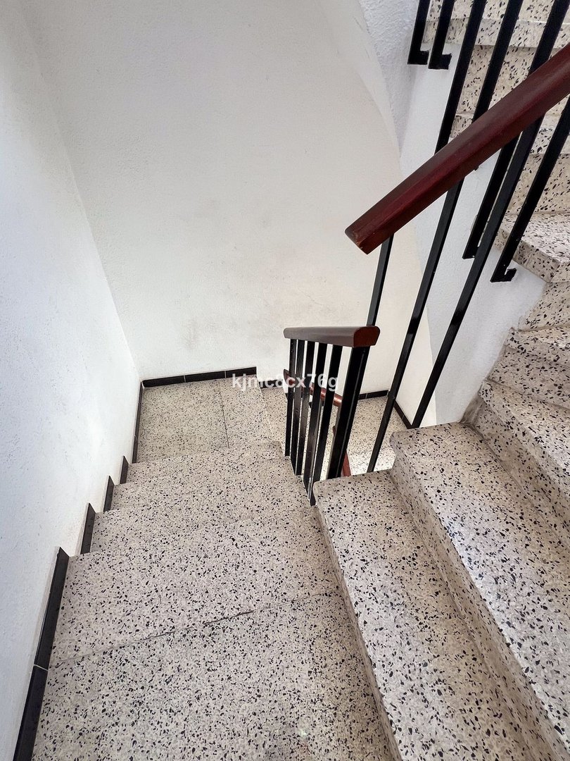 1 Bed Middle Floor Apartment in Málaga