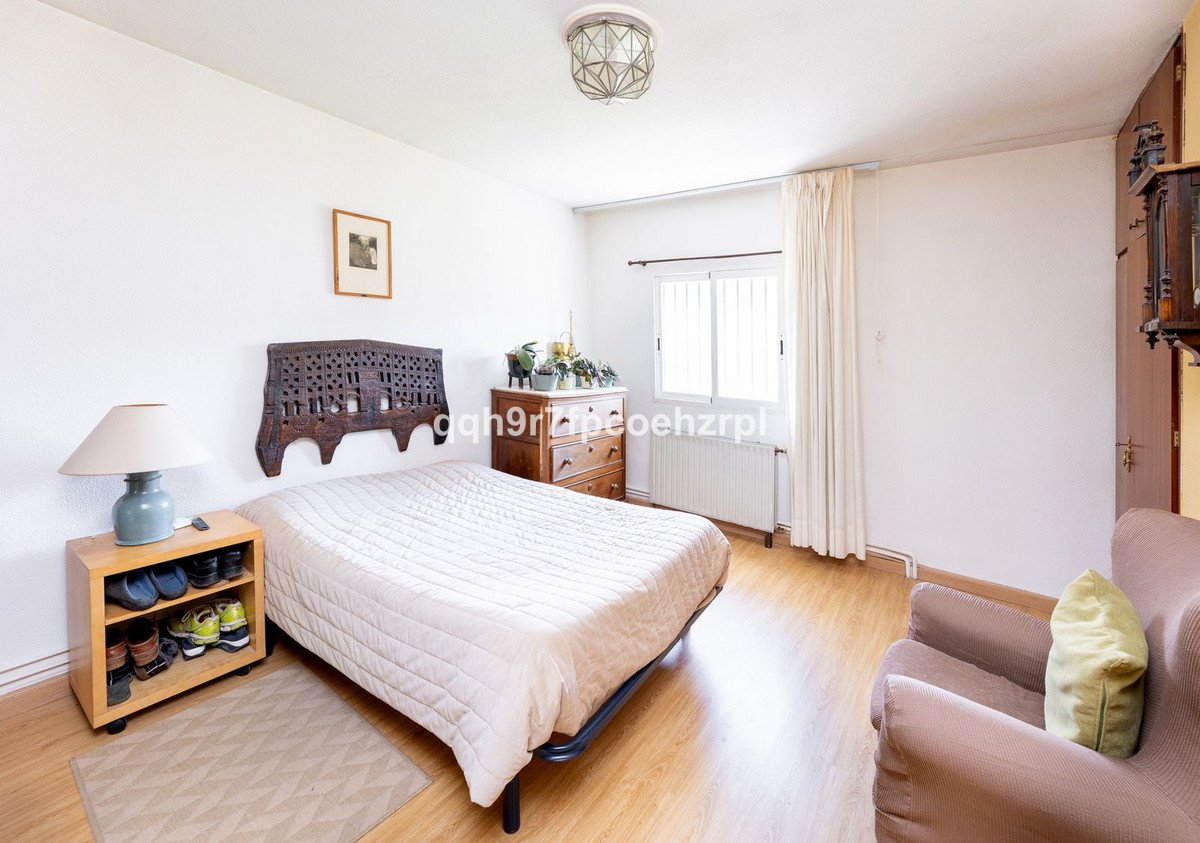 7 Bed Detached Villa in Deifontes