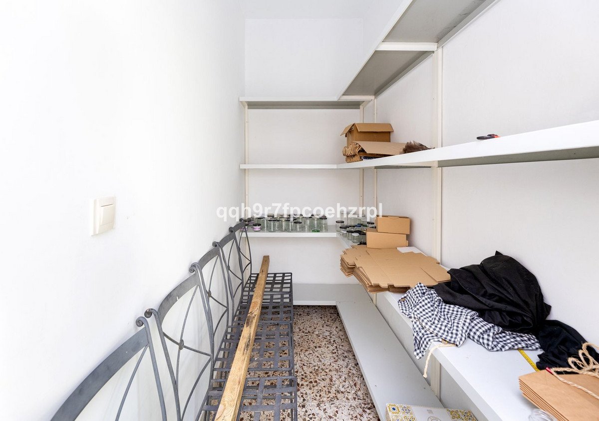 7 Bed Detached Villa in Deifontes