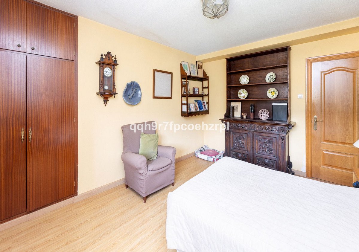 7 Bed Detached Villa in Deifontes