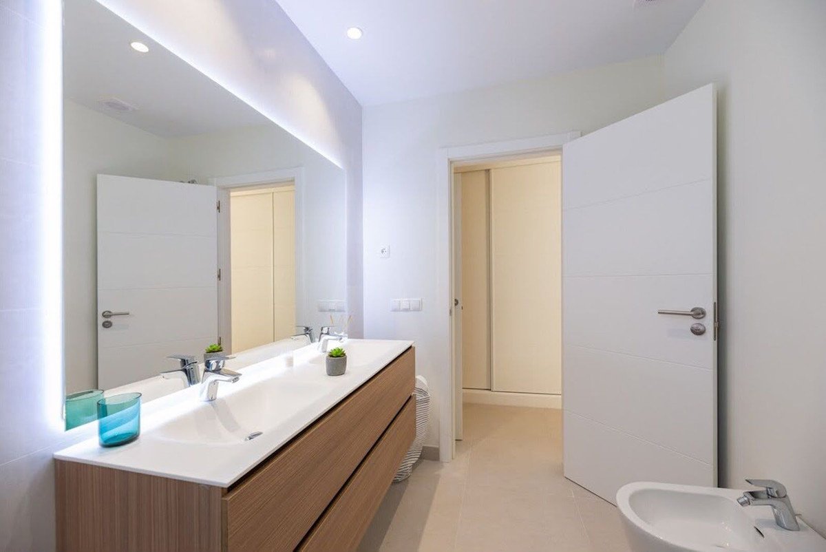 3 Bed Penthouse in Estepona