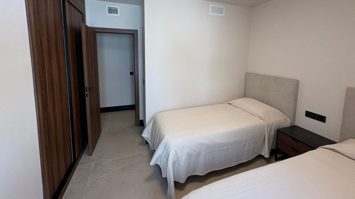 3 Bed Penthouse Duplex in Nueva Andalucía