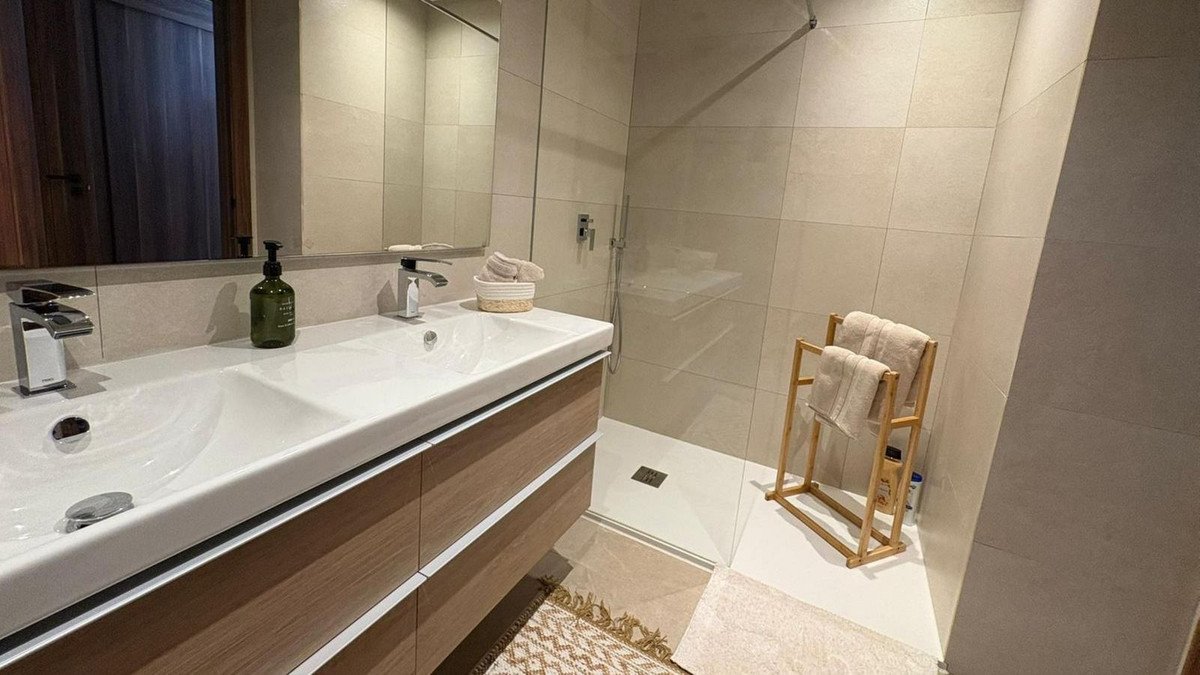 3 Bed Penthouse Duplex in Nueva Andalucía