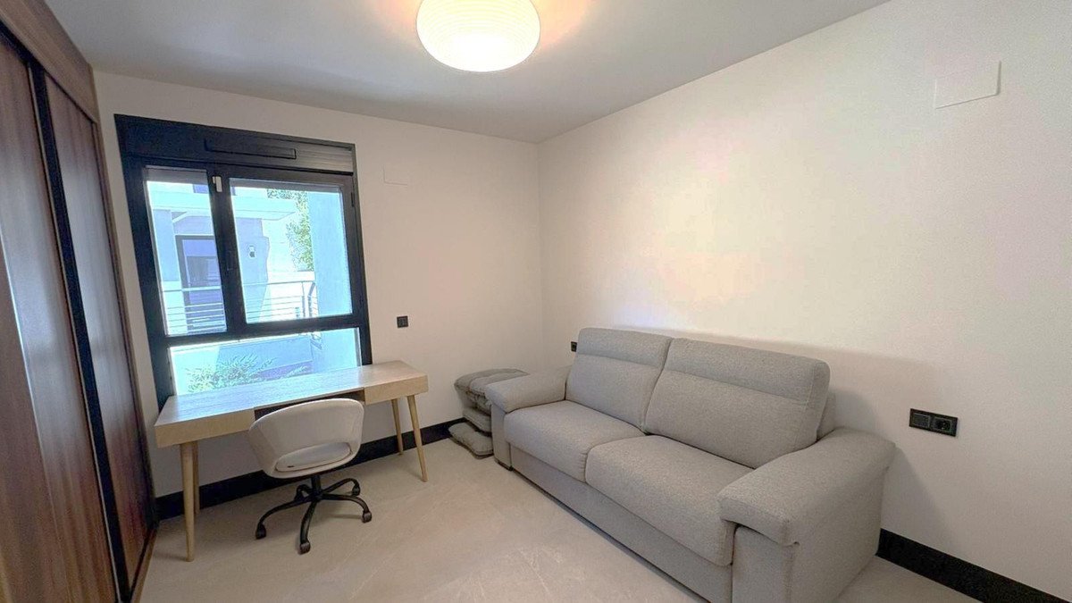 3 Bed Penthouse Duplex in Nueva Andalucía
