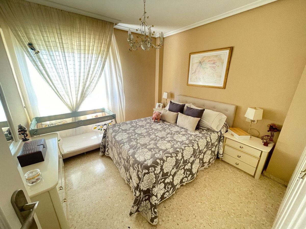 3 Bed Top Floor Apartment in Estepona
