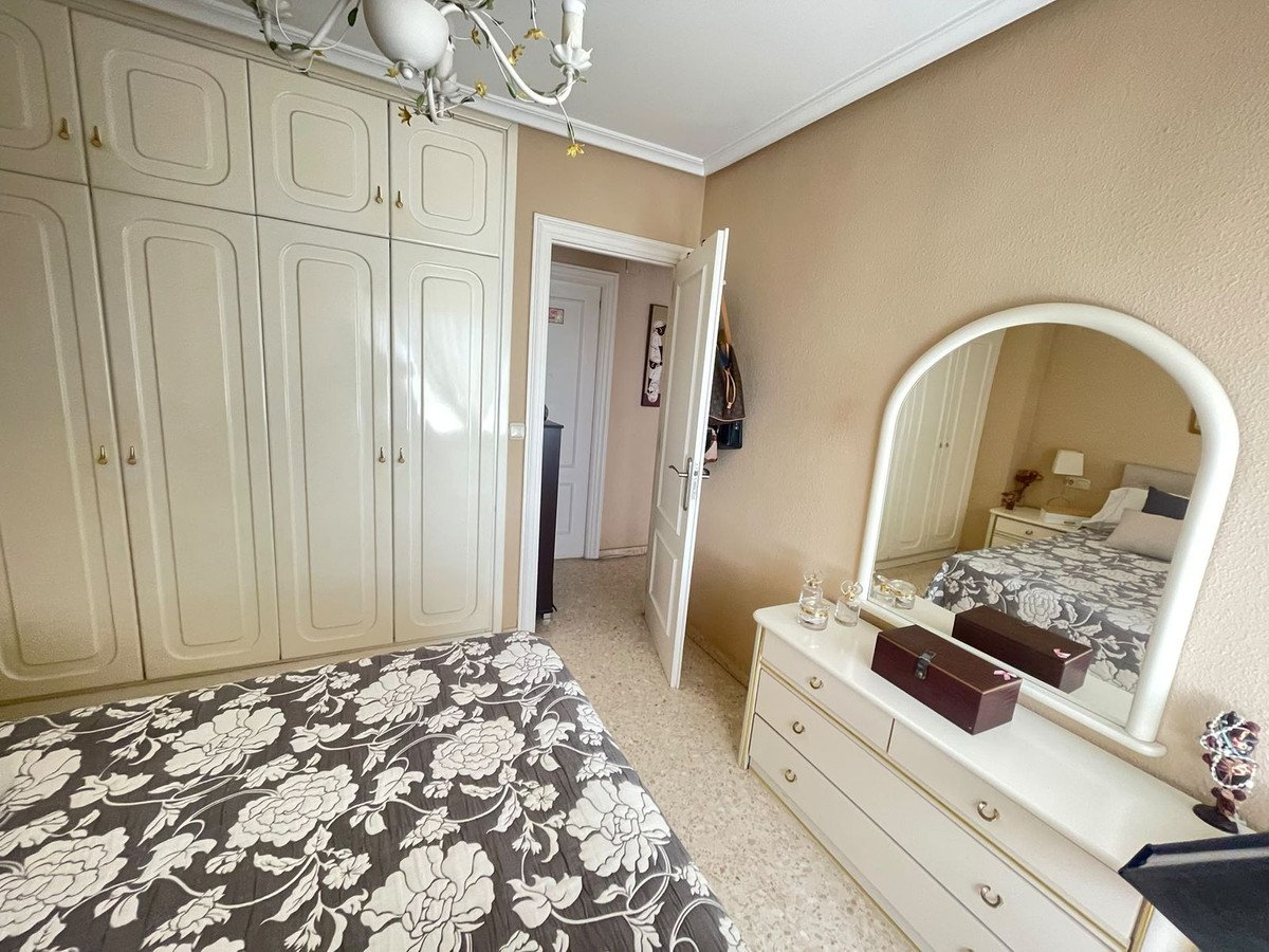 3 Bed Top Floor Apartment in Estepona
