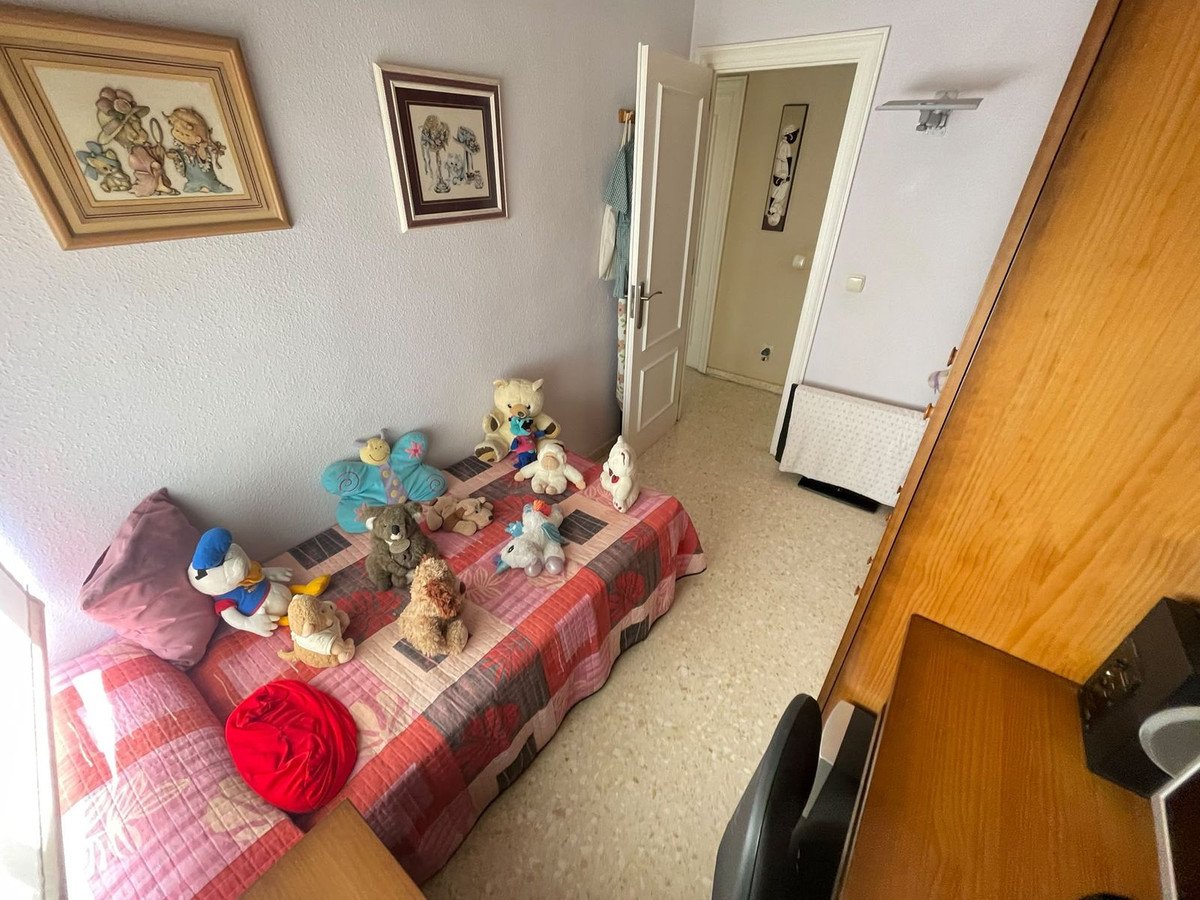 3 Bed Top Floor Apartment in Estepona