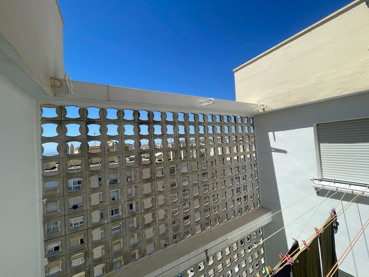 3 Bed Top Floor Apartment in Estepona
