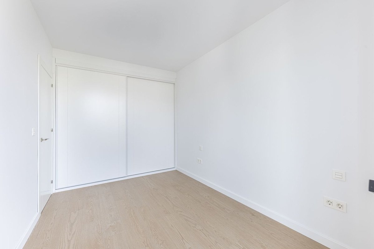 2 Bed Middle Floor Apartment in Los Boliches