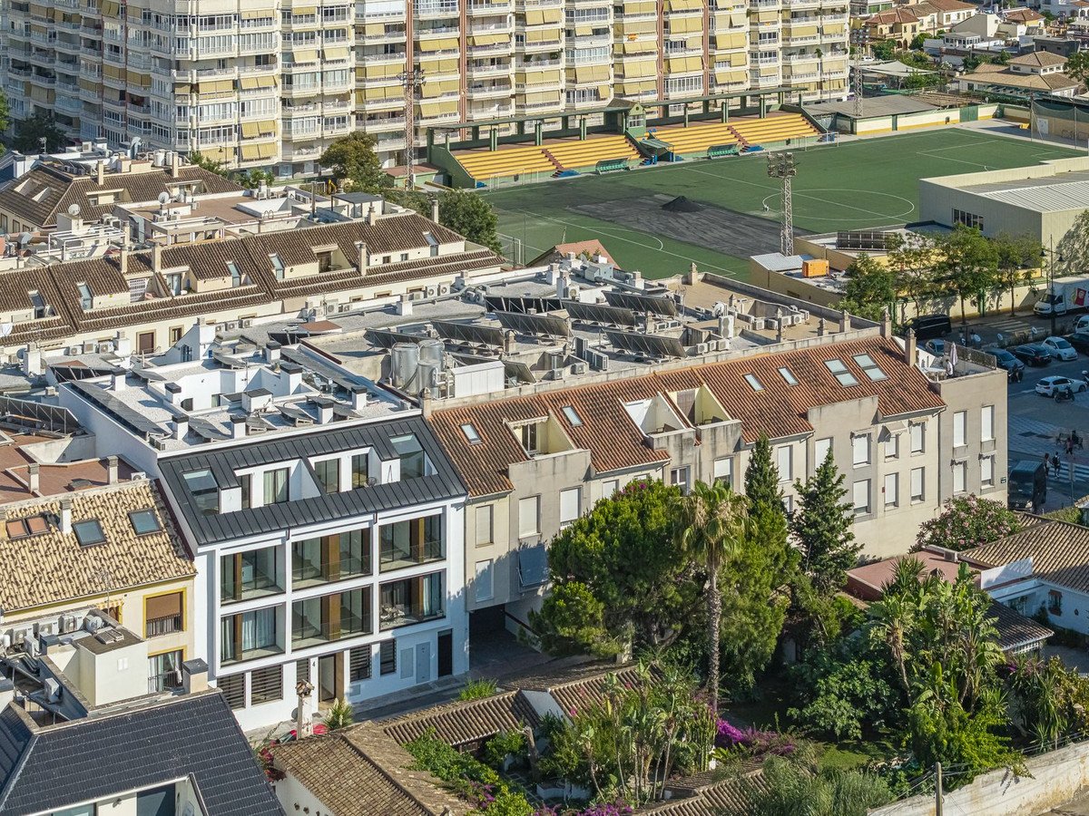 2 Bed Middle Floor Apartment in Los Boliches