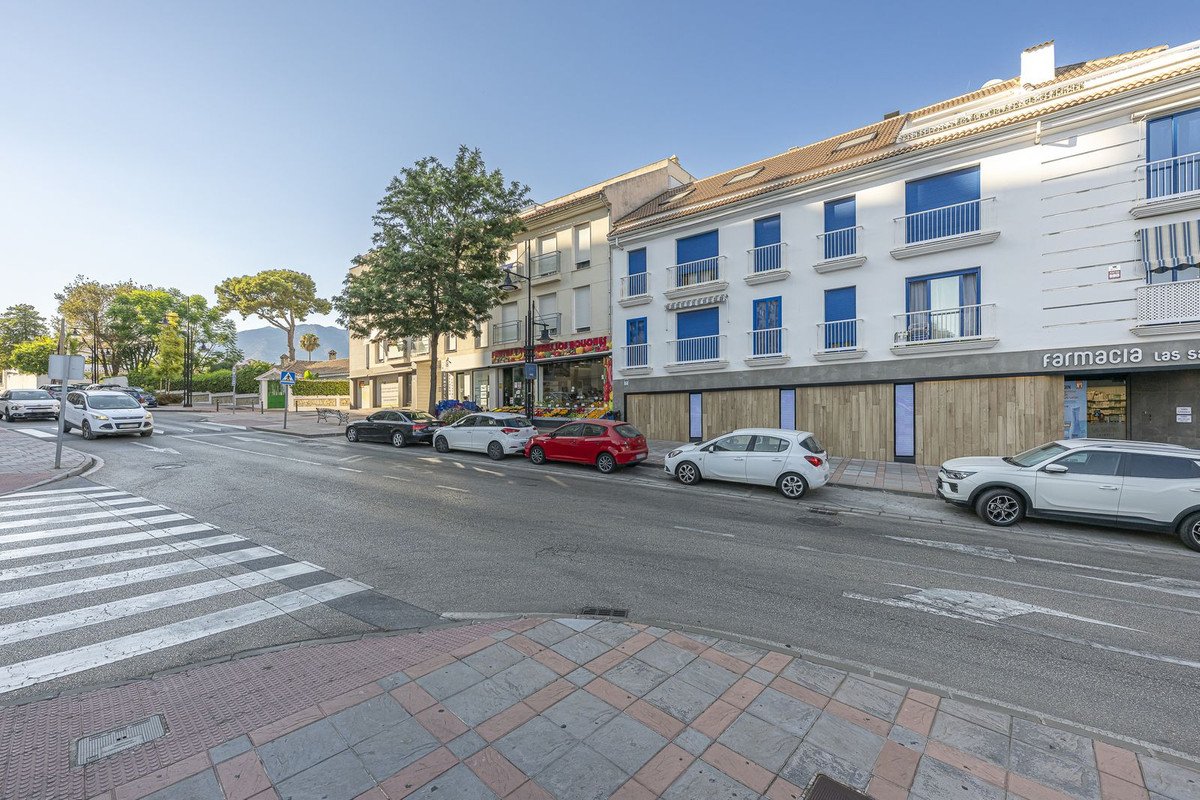 2 Bed Middle Floor Apartment in Los Boliches