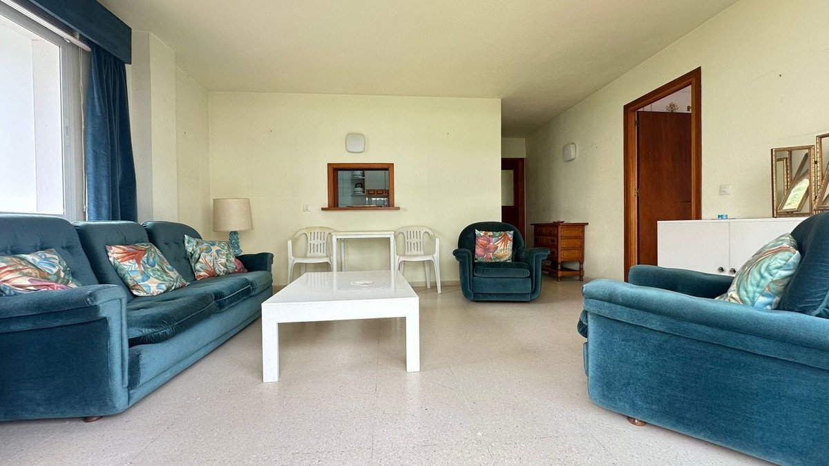 1 Bed Middle Floor Apartment in Marbella