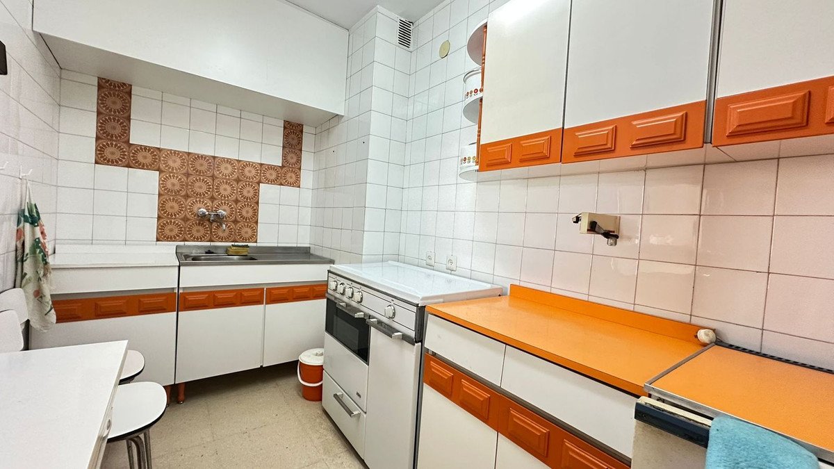 1 Bed Middle Floor Apartment in Marbella