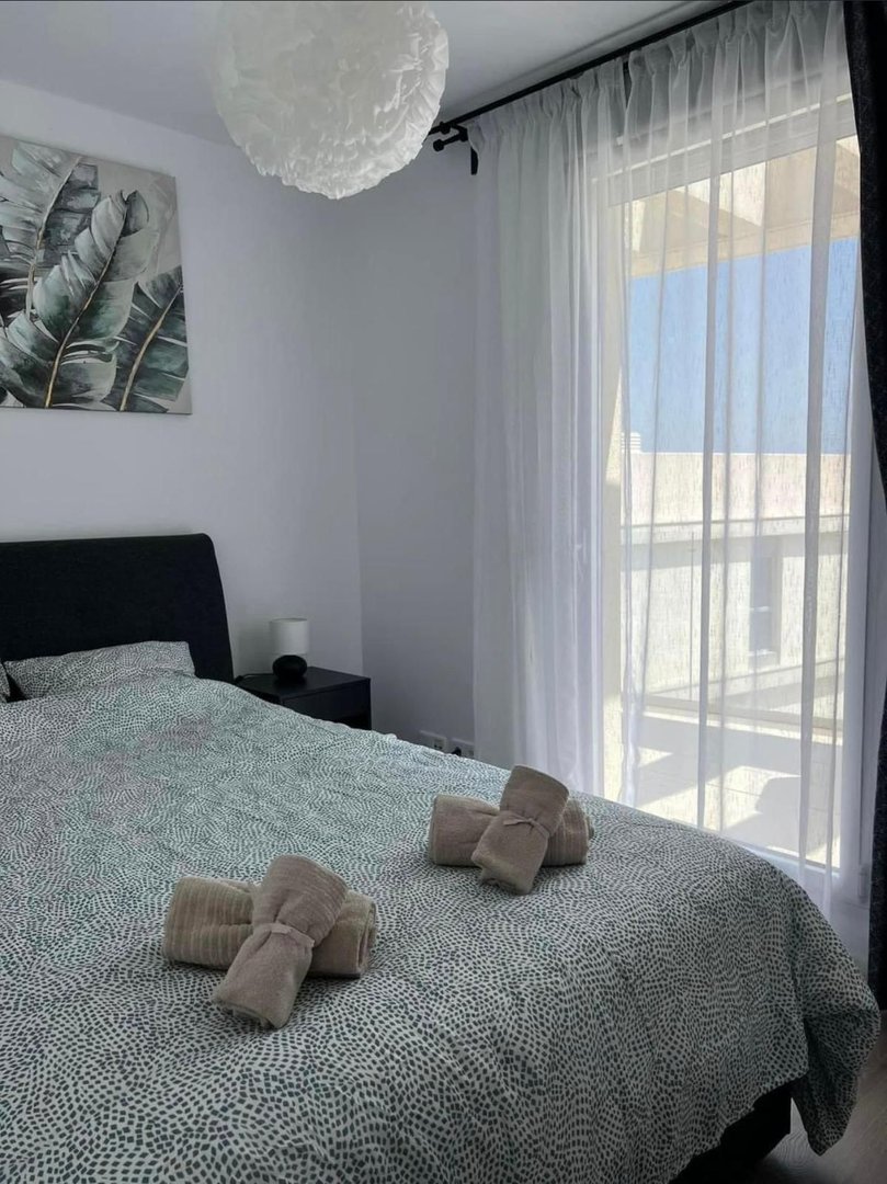 2 Bed Top Floor Apartment in Estepona
