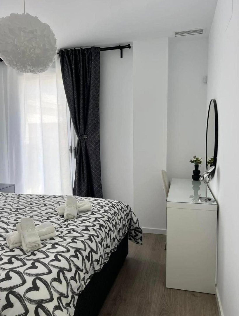 2 Bed Top Floor Apartment in Estepona