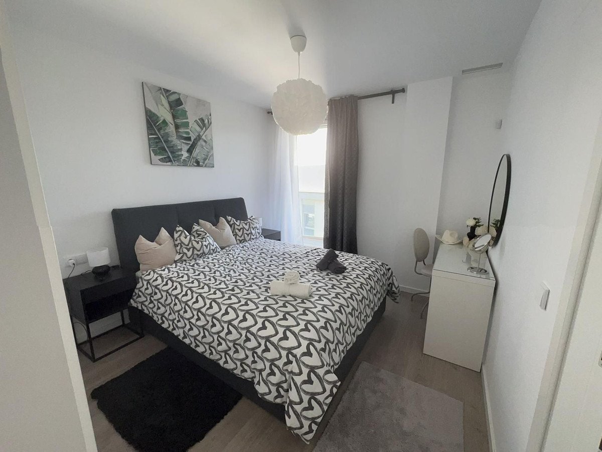 2 Bed Top Floor Apartment in Estepona